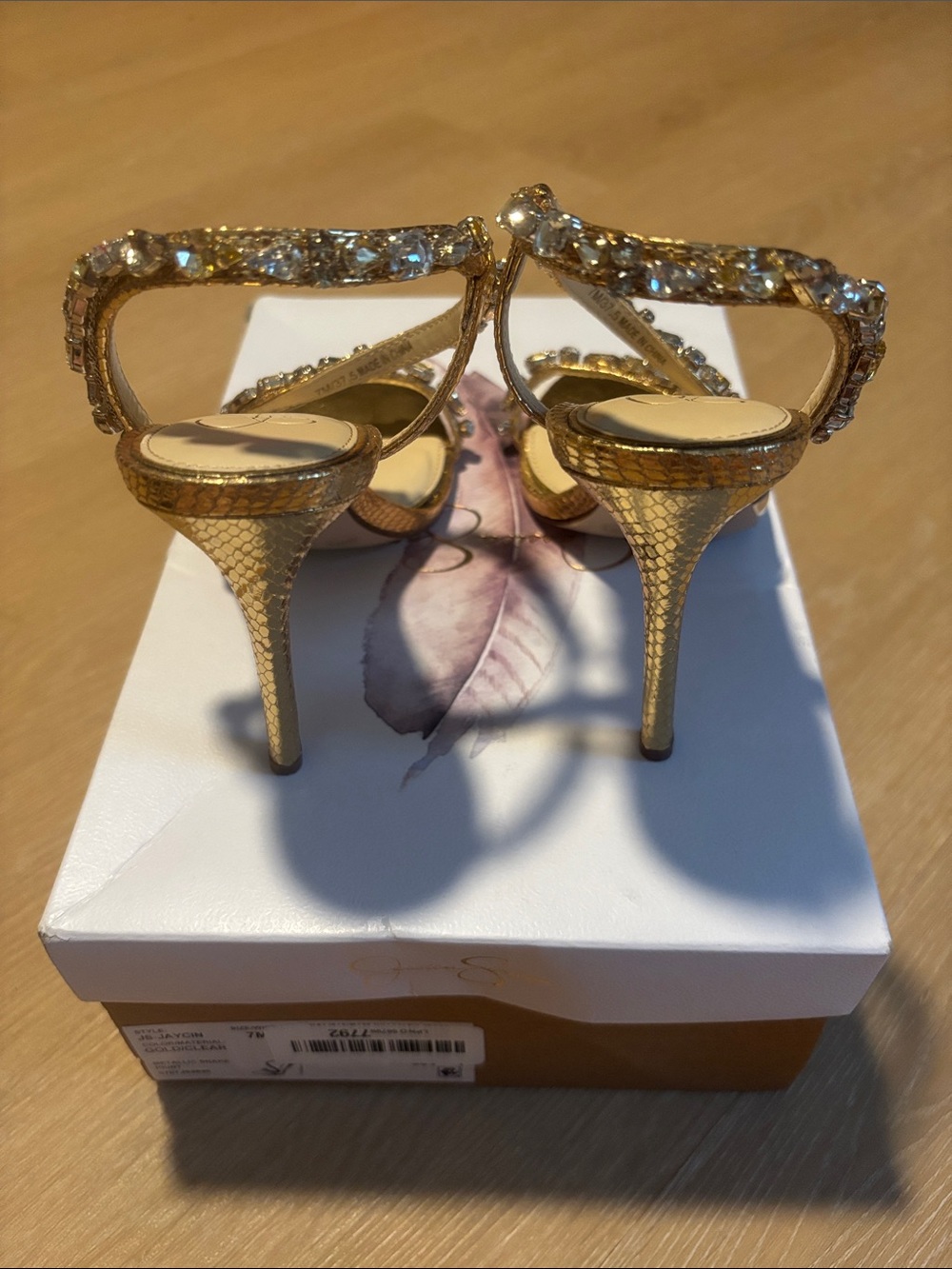 Jessica Simpson Jaycin Metallic Embossed Jewel Embellished Heels size 7 - Picture 4 of 7